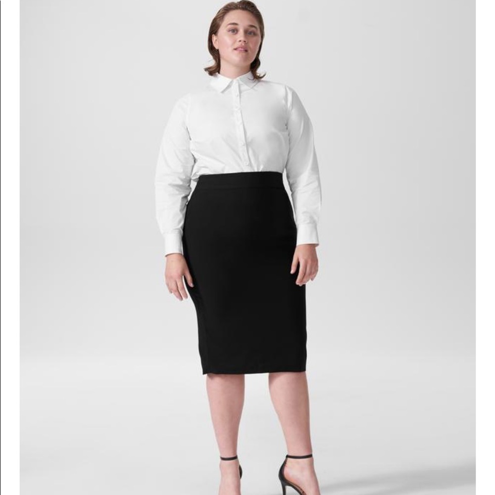 Universal Standard Lynn Luxe Pencil Skirt